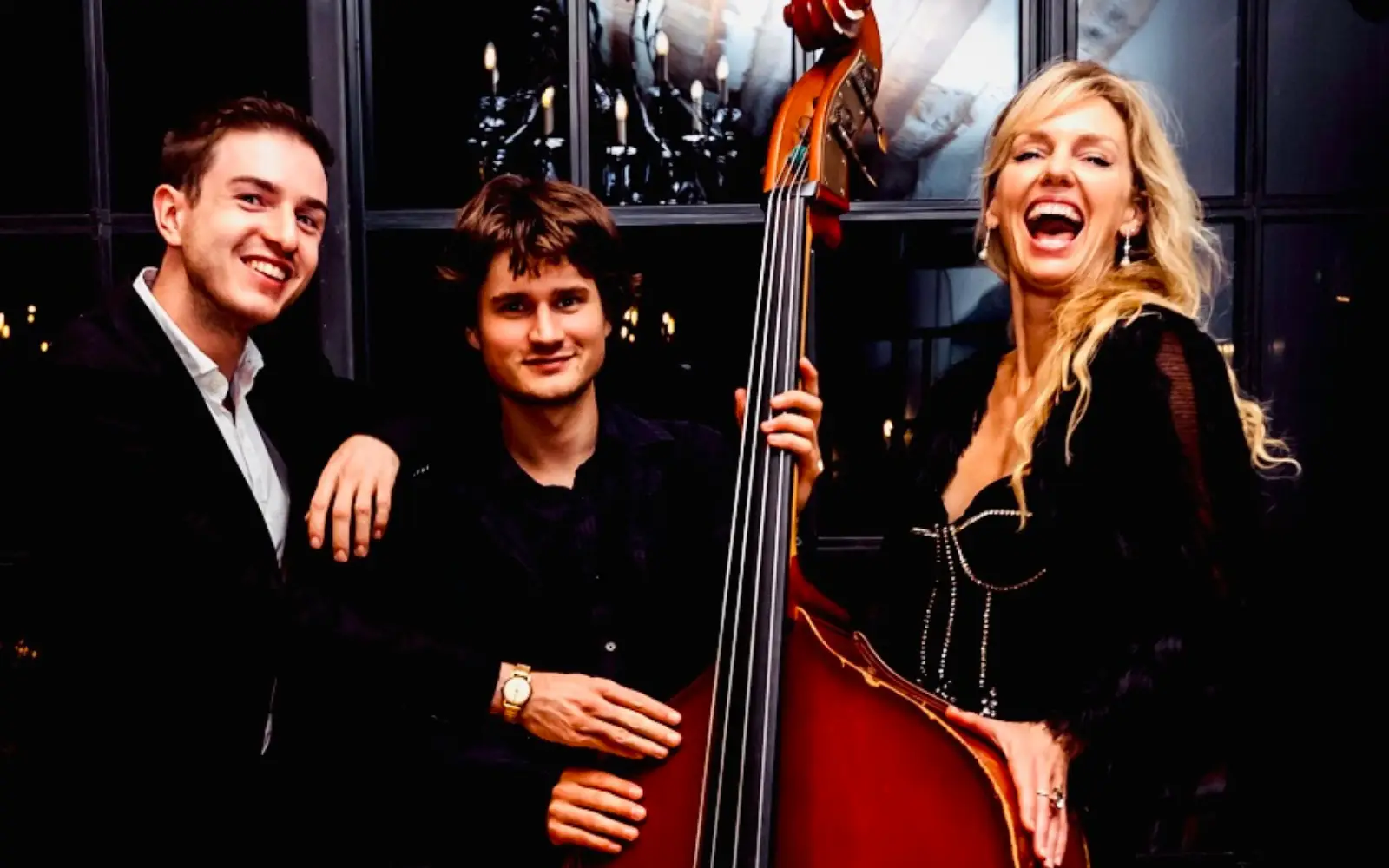 Live jazz night at The March Hare Chelsea with cocktails and oysters